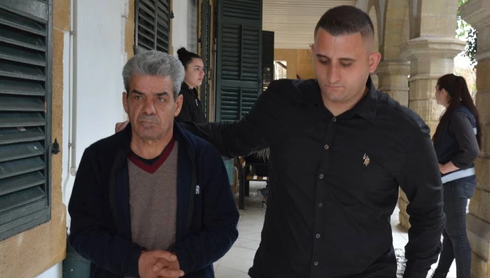 Park halindeki araçtan para çalmıştı: Zanlı teminatla serbest kaldı