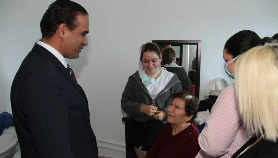 “Yaşlı bakım tesislerimizi açmaya devam edeceğiz”