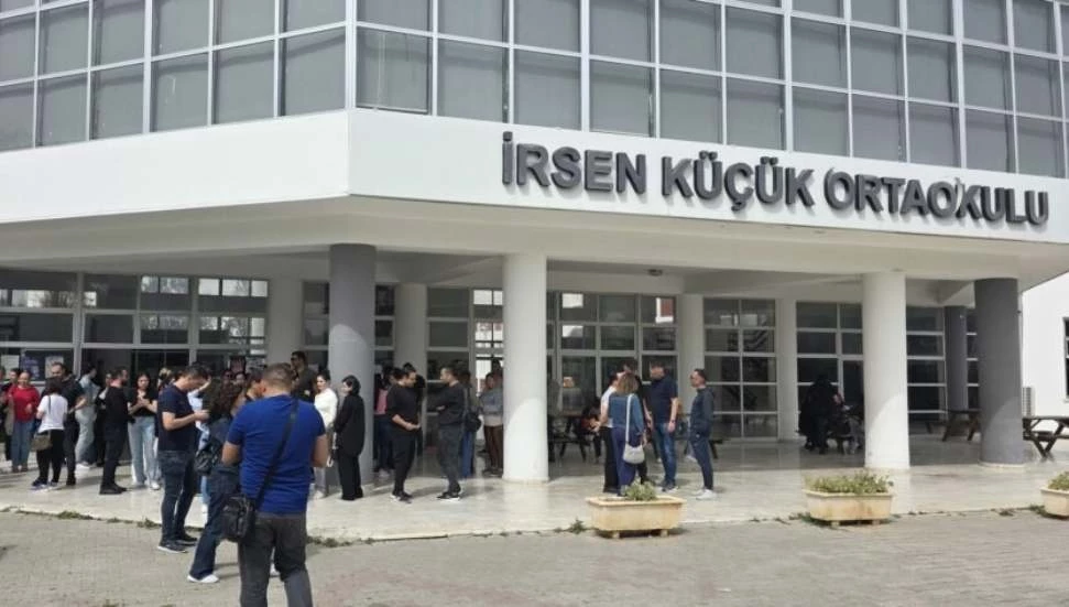 “Eğitimde laik ve bilimsel temellerden sapılmamalıdır”