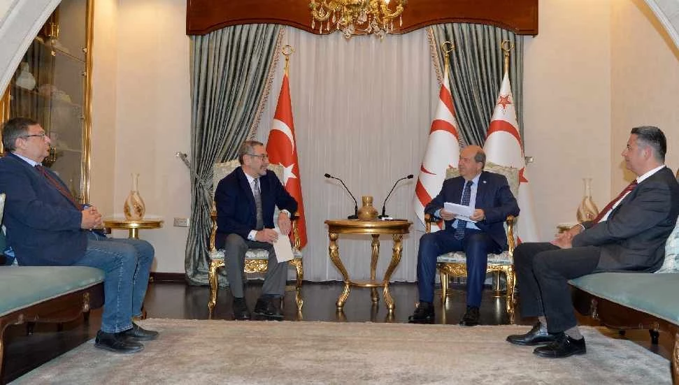 Ersin Tatar, Dr. Fazıl Küçük Vakfı temsilcilerini kabul etti