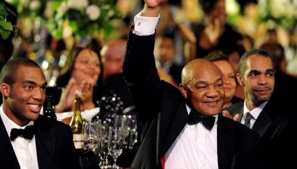 Efsanevi boksör George Foreman hayatını kaybetti