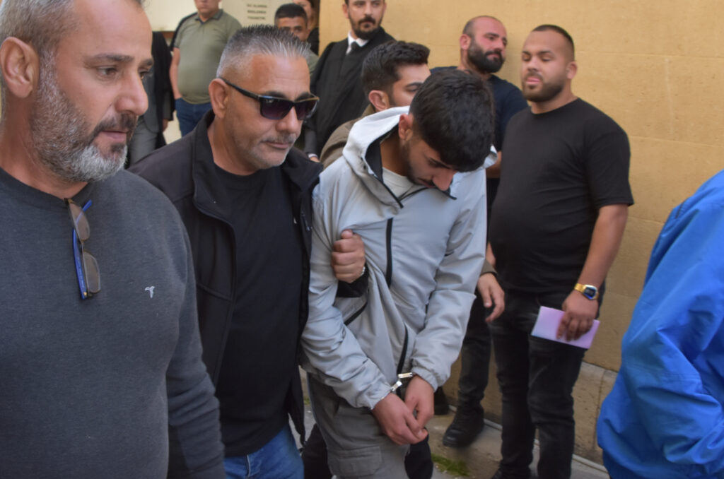 Kurşunlama zanlıları mahkemeye çıkarıldı