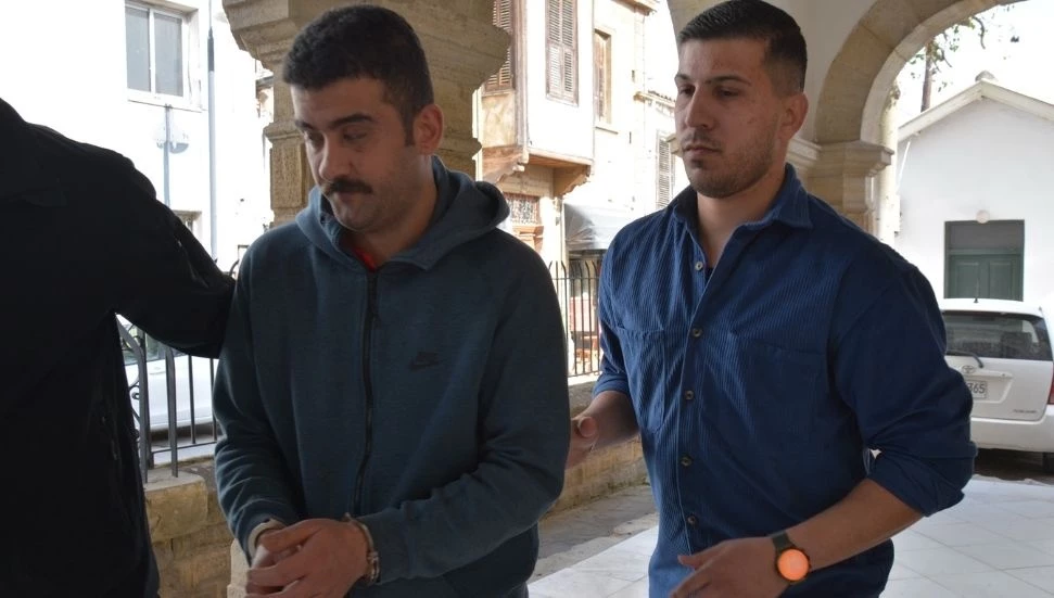 Aşçı, Paket Servis Elemanına Bıçak Salladı, Cezaevine Gönderildi