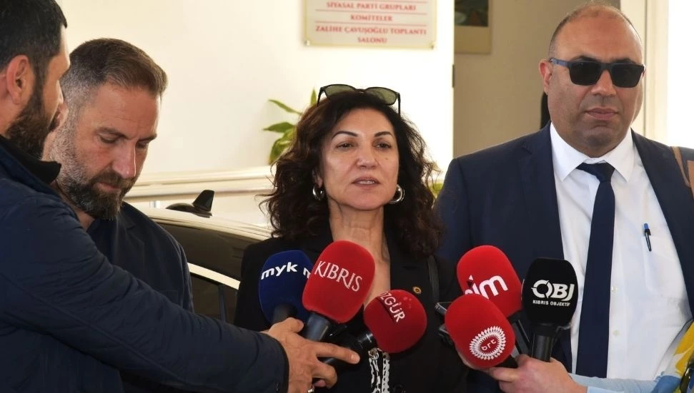 KTOEÖS ve KTÖS Başbakan’dan davet aldı