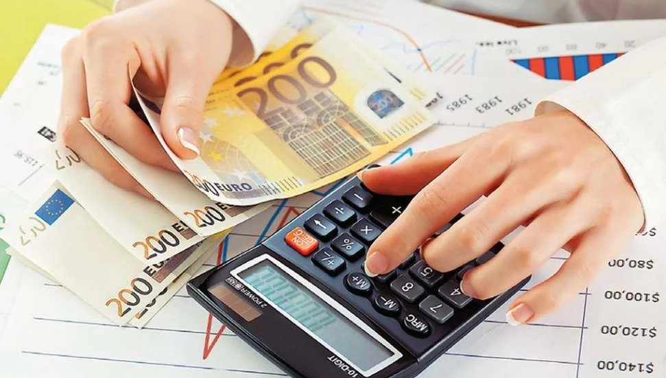 Güney Kıbrıs’ın bütçe açığı 6 milyon Euro