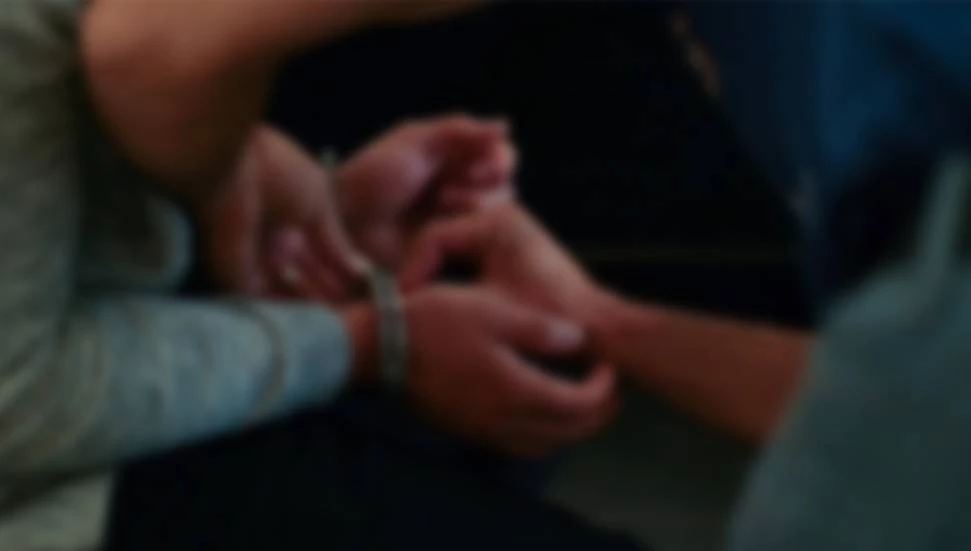 Çevreye rahatsızlık veren iki alkollü şahıs tutuklandı