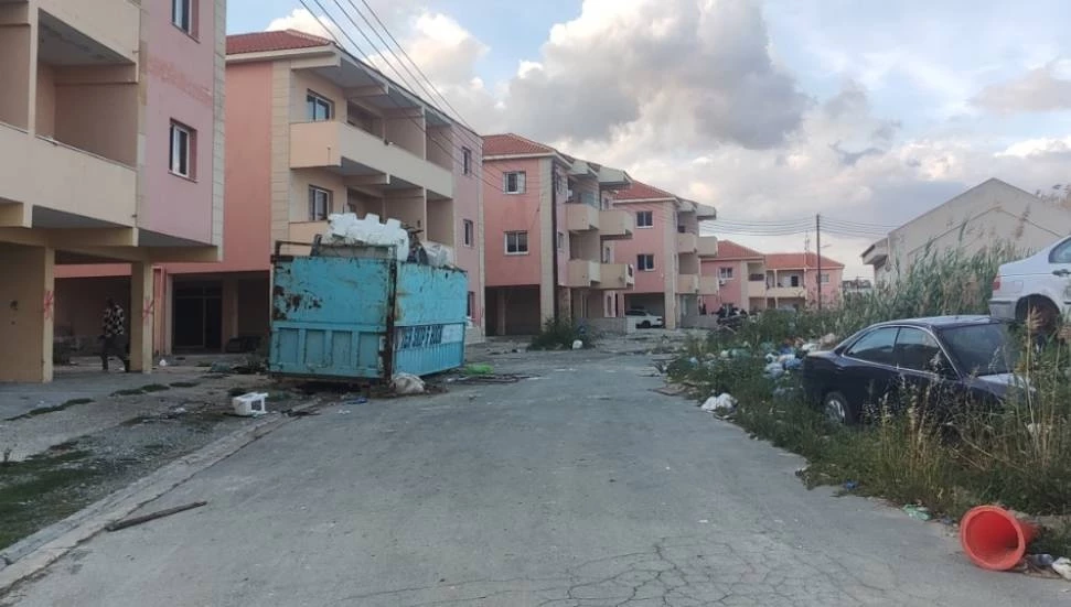 Site sahibine tutukluluk