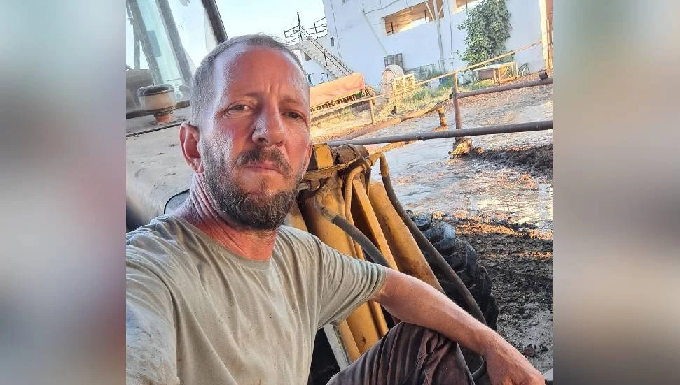 “Emek ve vatan sevgisiyle gelecek kaygısı duyuyoruz”