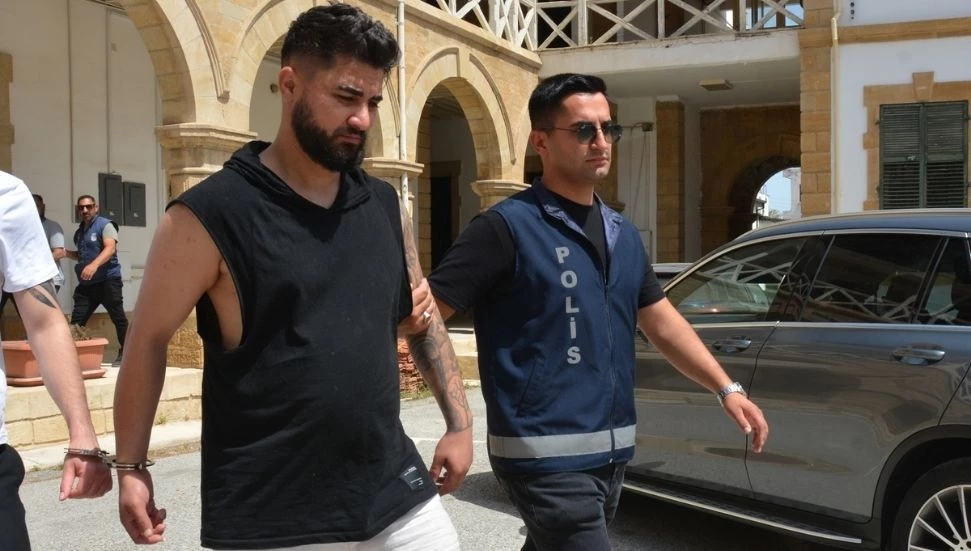 Kız arkadaşını darp etmekle itham edilen zanlı tutuklu yargılanacak