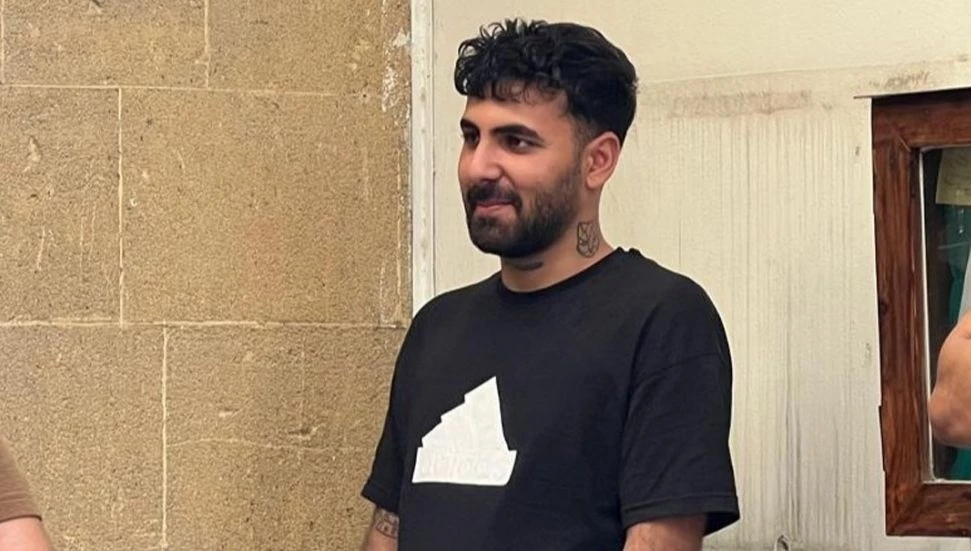 Ülkeye geldiği gibi tetiğe bastı