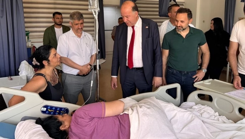 “5 skolyoz ameliyatı başarıyla tamamlandı”