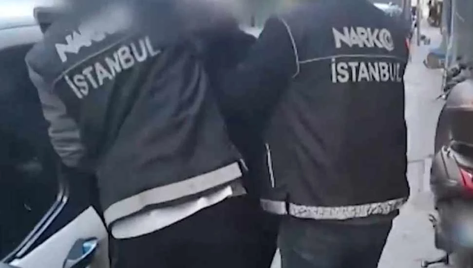 İstanbul’daki uyuşturucu operasyonunda 272 torbacı gözaltına alındı