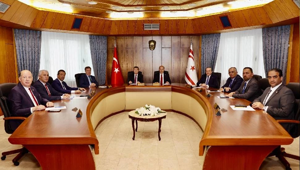 UBP-DP-YDP hükümeti perşembe günü “Halka Hizmet Yolunda Üç Yıl” başlıklı basın toplantısı düzenliyor