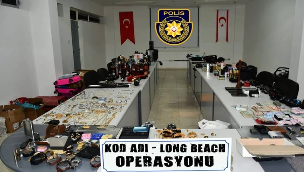 Çalıntı eşyalar İskele Polis Müdürlüğü’nde muhafaza altında