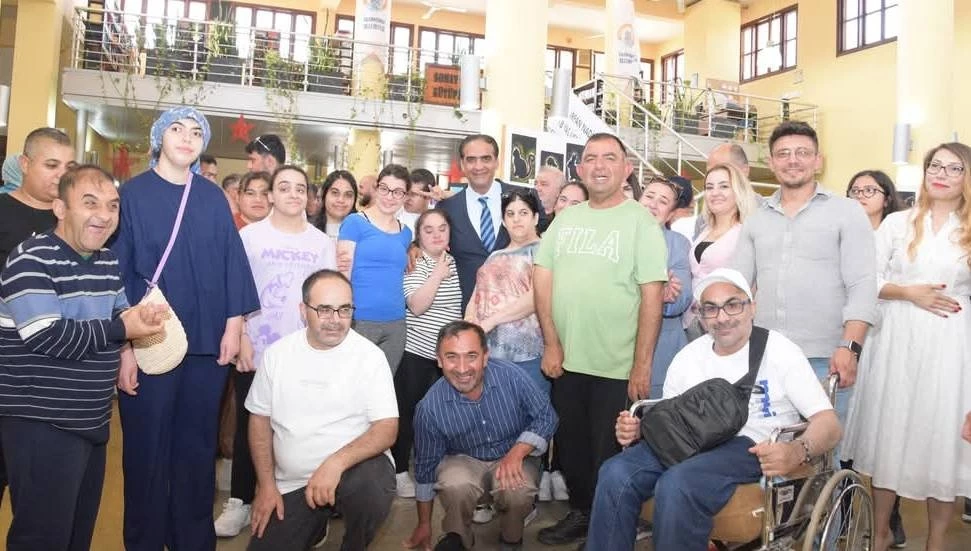 “Özel gereksinimli gençler bizim gözbebeğimiz”