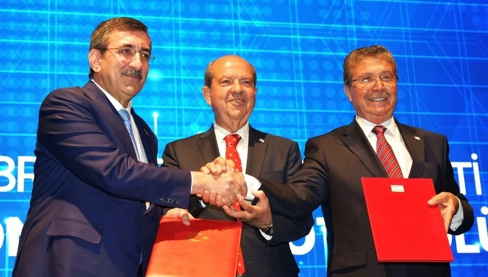 Üstel, “Fiber Dönüşüm Protokolü” tanıtımında konuştu: KKTC, dünyada bilişim adası olarak anılacak