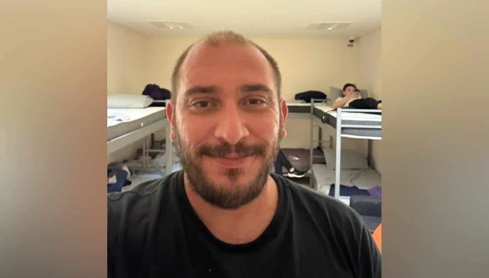 Mertkan Hamit’e N82 ile Türkiye’ye giriş yasağı: Geri gönderildi