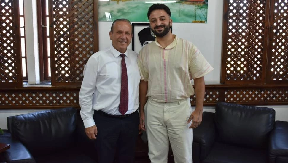 Ataoğlu’ndan Mert Özyürekliler’e teşekkür: Kıbrıs kültürünü gururla temsil ediyor