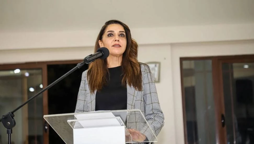 Fide Kürşat: Halkın ortak değerleri kan kaybediyor