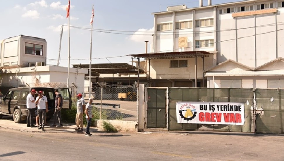 Sendika grevi erteledi