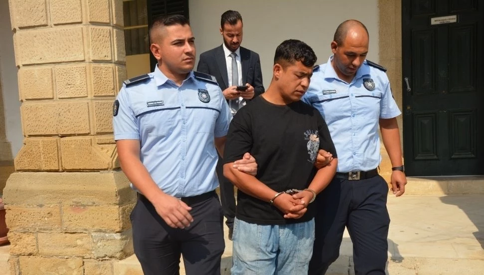 Lefkoşa’da uyuşturucu yetiştirmek ve bulundurmaktan suçlanan Cemal Deniz’e 2 yıl hapis cezası!
