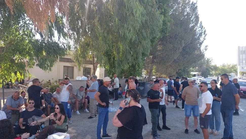 Koop-Sen süresiz grevini sürdürüyor: Sorunlarımıza karşı hiçbir muhatap bulamadık!