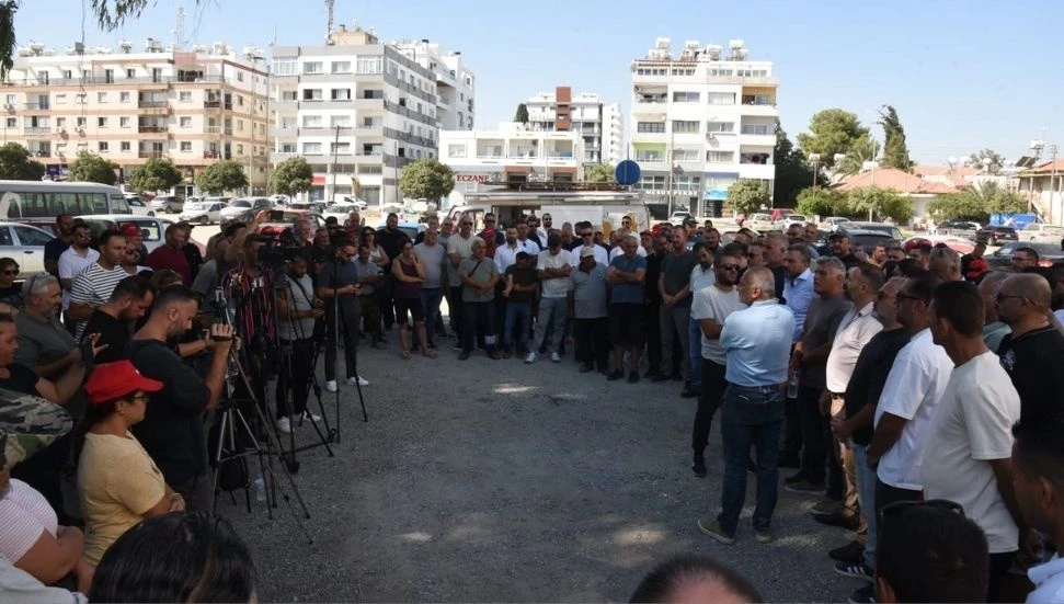 Koop-Sen, süresiz grevini sürdürüyor: Yarın Başbakan Yardımcılığı’nda devam edecek!