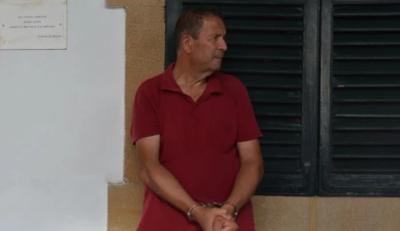 Ortağının izni olmadan, 6 taşınmazı ailesine devretmekle itham edilen zanlı 2 gün süreyle tutuklu