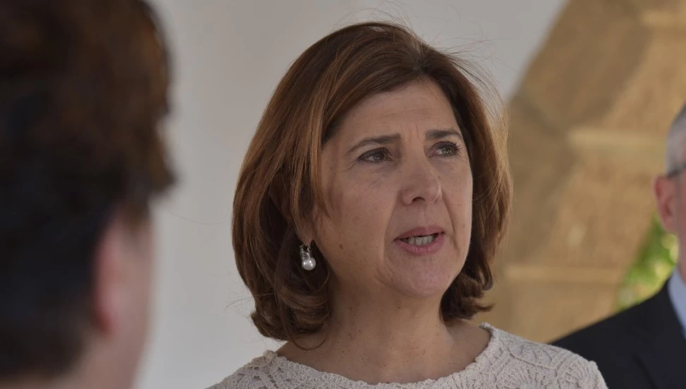 Rum basını: Maria Angela Holguin üçlü görüşme için zemin hazırlıyor