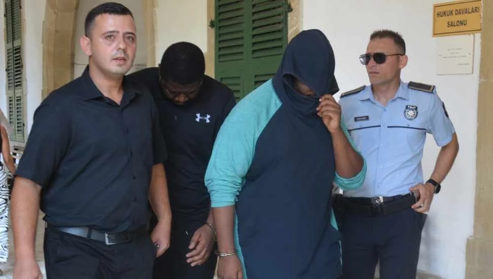 Uyuşturucu ve izinsiz ikamet suçlusuna ek tutukluluk