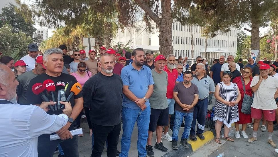 Kooperatif emekçilerinin grevi Başbakan Yardımcılığı önüne taşınıyor