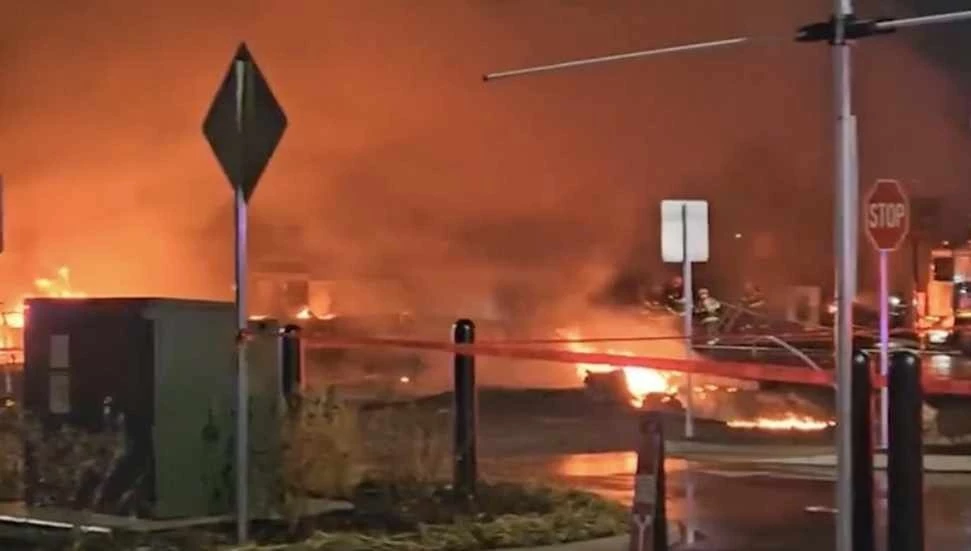 ABD’de 2 küçük uçağın havada çarpışması sonucu 1 kişi öldü, 3 kişi yaralandı