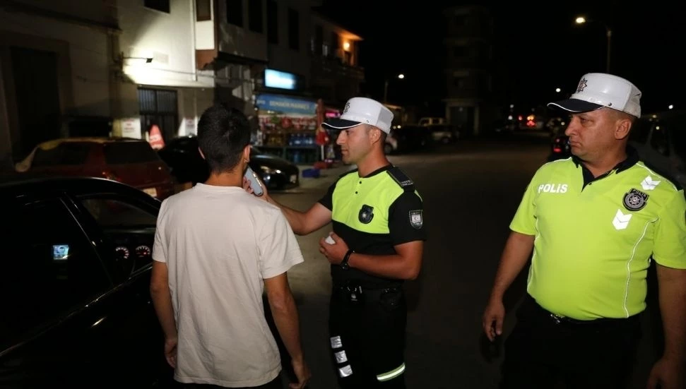 5 ilçede eş zamanlı asayiş ve trafik denetimi: 7 kişi tutuklandı