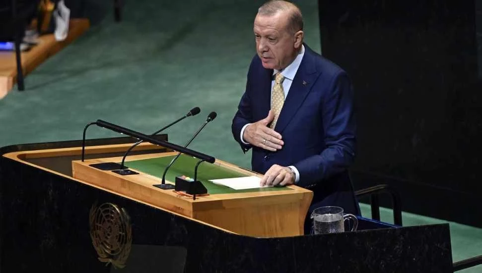 Türkiye İletişim Başkanlığı: Cumhurbaşkanımızın konuşturulmaması ya da sözünün kesilmesi söz konusu değildir