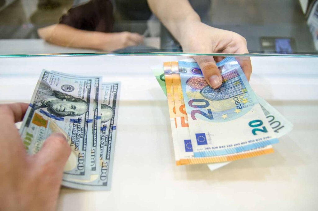 Dövize son durum ne?