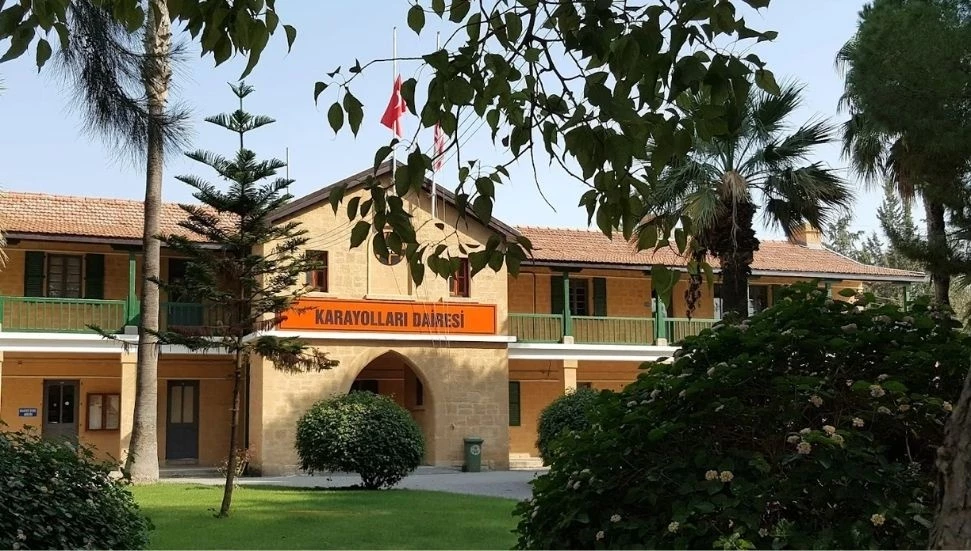 Çayönü-İncirli yolunda onarım çalışmaları başladı: Sürücülere dikkatli sürüş uyarısı yapıldı