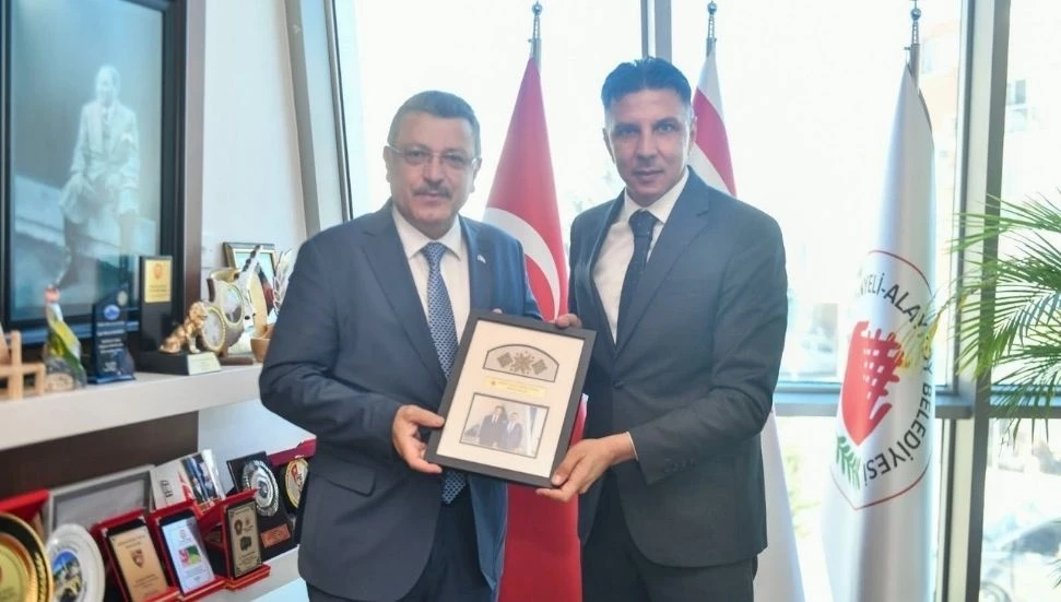 Amcaoğlu, Trabzon Belediye Başkanı Genç’i ağırladı: İş birliği fırsatları ele alındı!