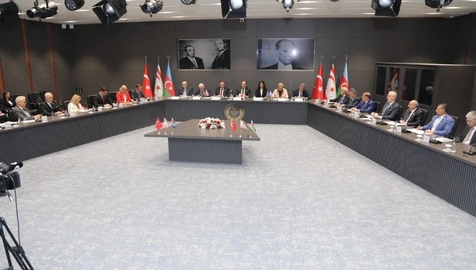 Parlamentolar Arası Dostluk Grubu üyeleri toplantıda konuşma yaptı: “Bir Millet-Üç Devlet” vurgusu