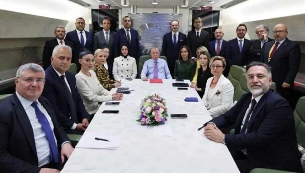 Erdoğan: KKTC’nin Türk Devletleri Teşkilatı üyesi ülkelerle temaslarının arttığına şahit oluyoruz!