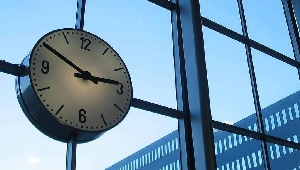 Yaz saati uygulaması 26 Ekim’de sona erecek: Saatler bir saat geri alınacak!