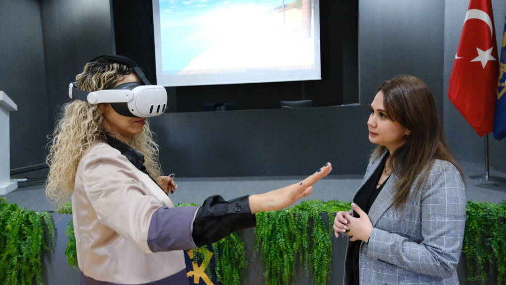 KAÜ’de “VR PSİKO” Sanal Gerçeklik Terapisi eğitimi