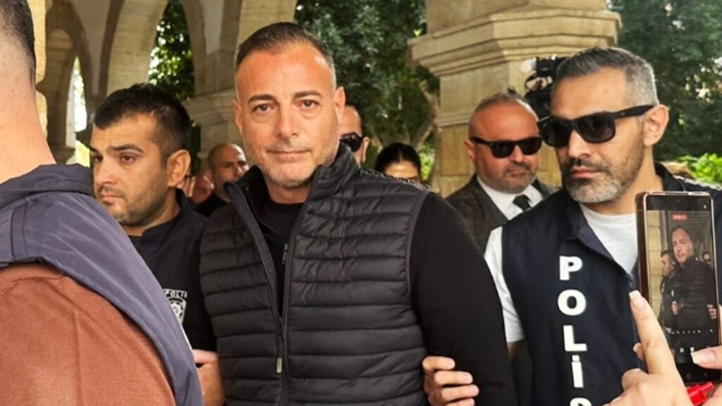 Başbakanlık Müsteşarı Cahitoğlu, teminata bağlandı