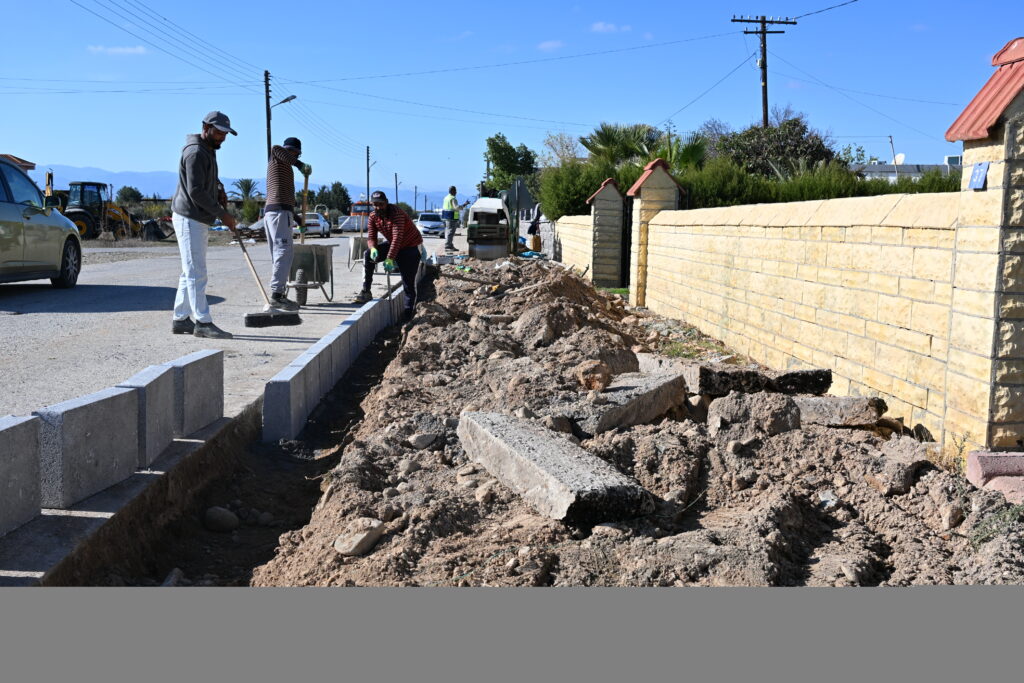 Zümrütköy ve Şahinler’de altyapı ve kaldırım çalışmaları sürüyor