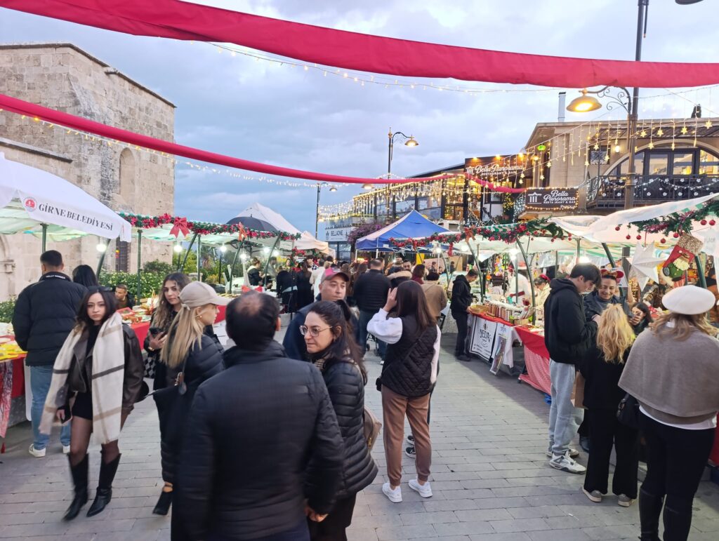 Girne Belediyesi’nin düzenlediği Yeni Yıl Pazarı tamamlandı