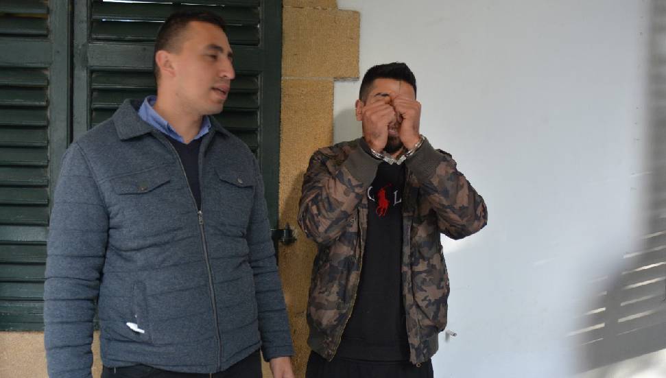 Alkollü şahıs  bankaya saldırdı!