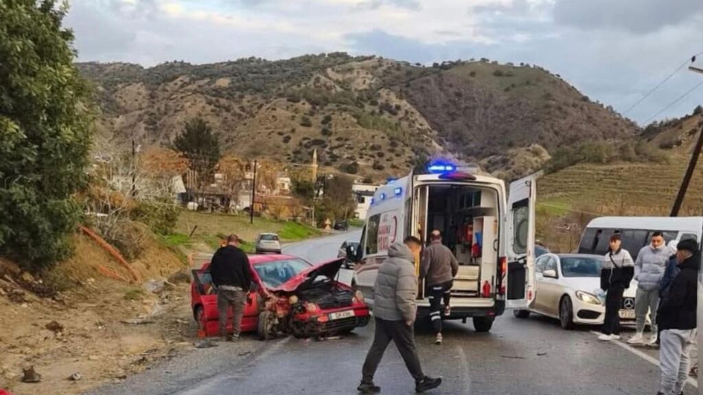 Geçitköy–Çamlıbel yolunda trafik kazası!