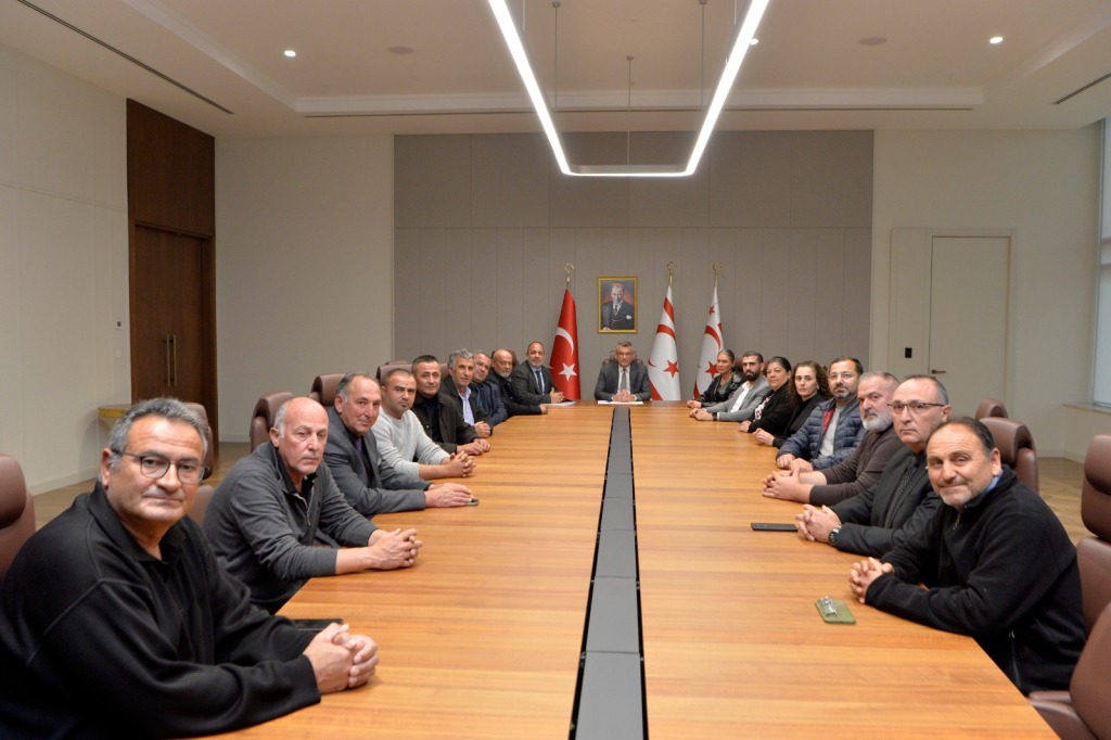 Cumhurbaşkanı Erhürman, Muhtarlar Birliği heyetini kabul etti