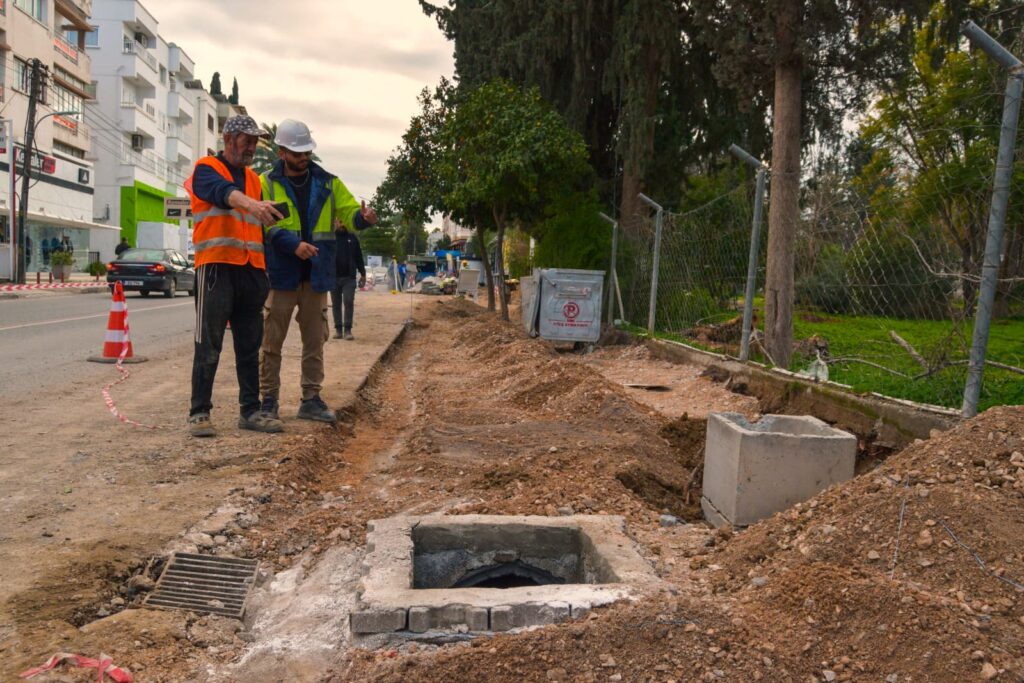 LTB, Mehmet Akif Caddesi’nde ikinci etap kaldırım çalışmalarına başladı