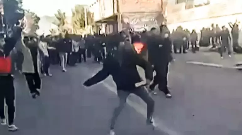 İran “savaş alanına” döndü: Protestolarda can kayıpları artıyor