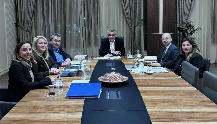 Cumhurbaşkanı Tufan Erhürman ‘görüşme ekibini’ paylaştı